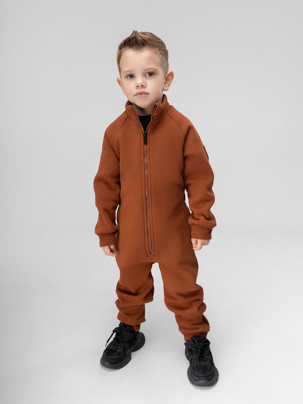 Комбинезон с воротником - стойкой - фото 1