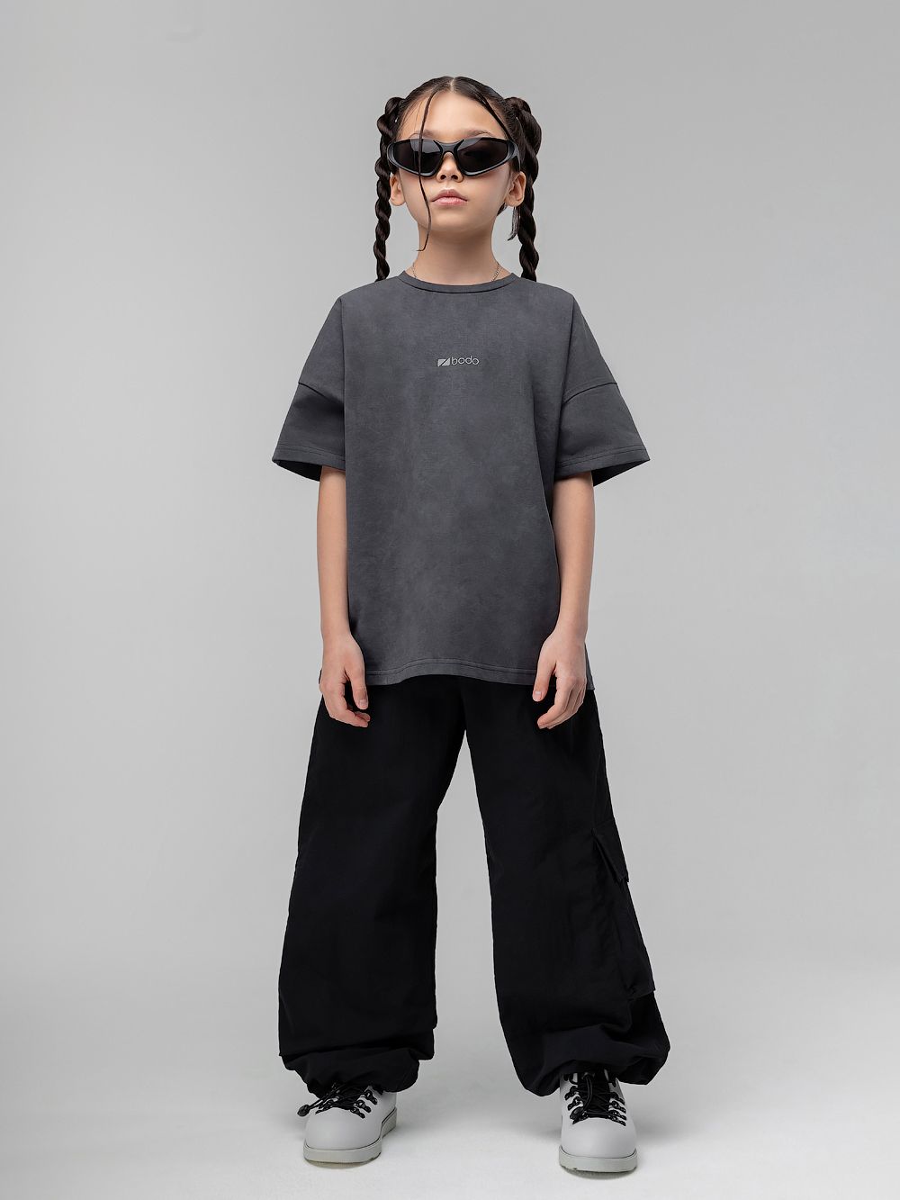 Брюки - карго с карманом - фото 4