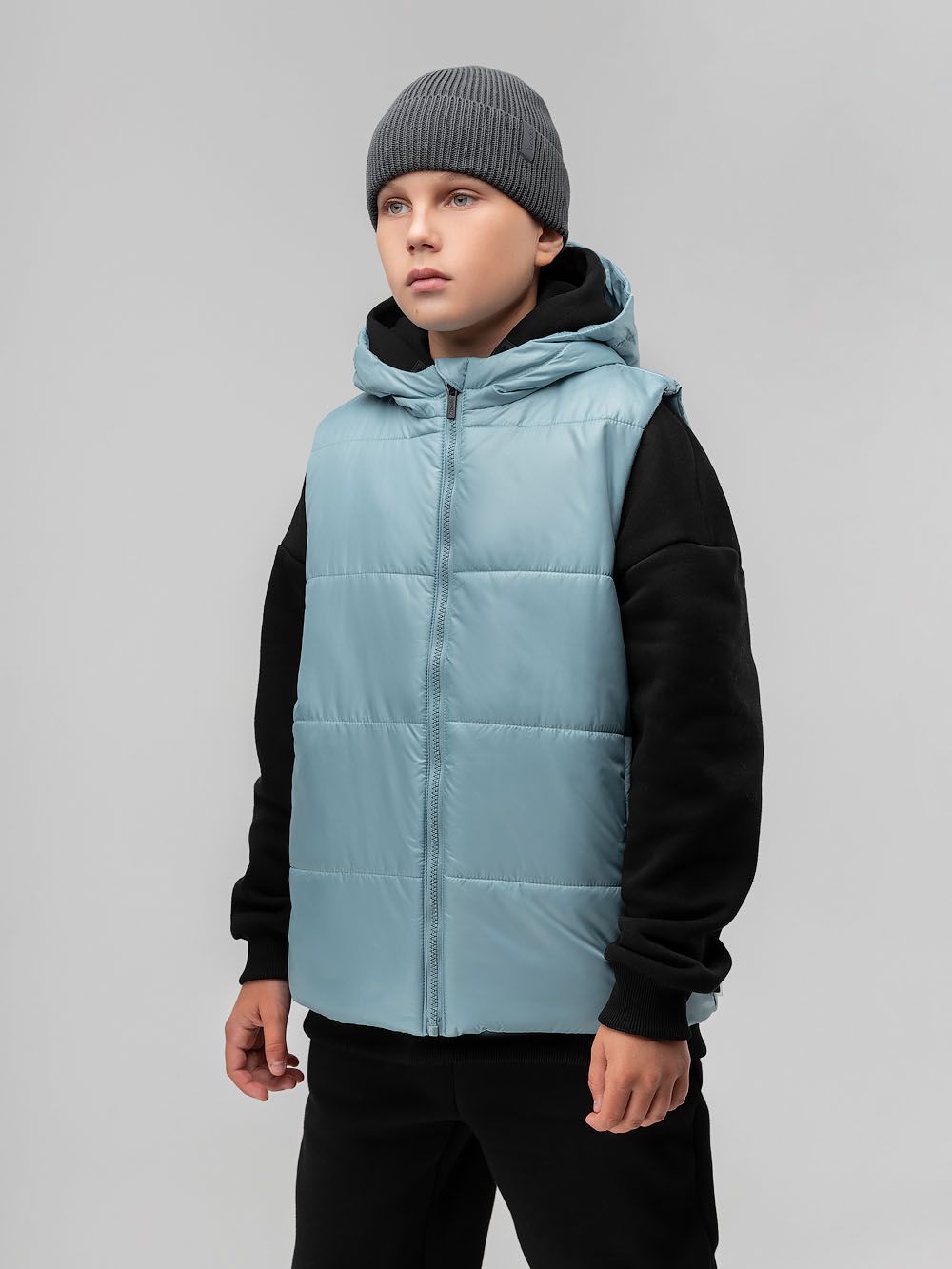 Жилет с капюшоном - фото 5