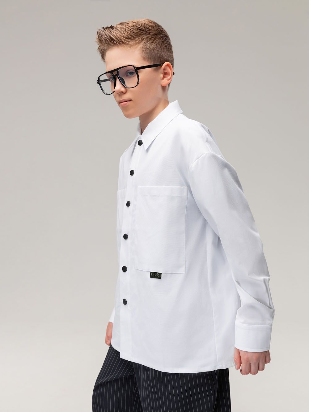 Рубашка с накладными карманами - фото 6