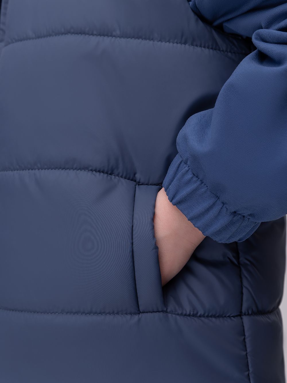 Жилет утеплённый - фото 8