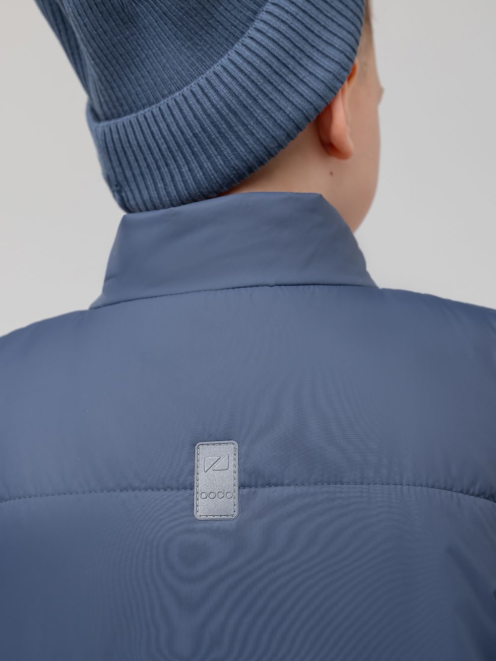 Жилет утеплённый - фото 10