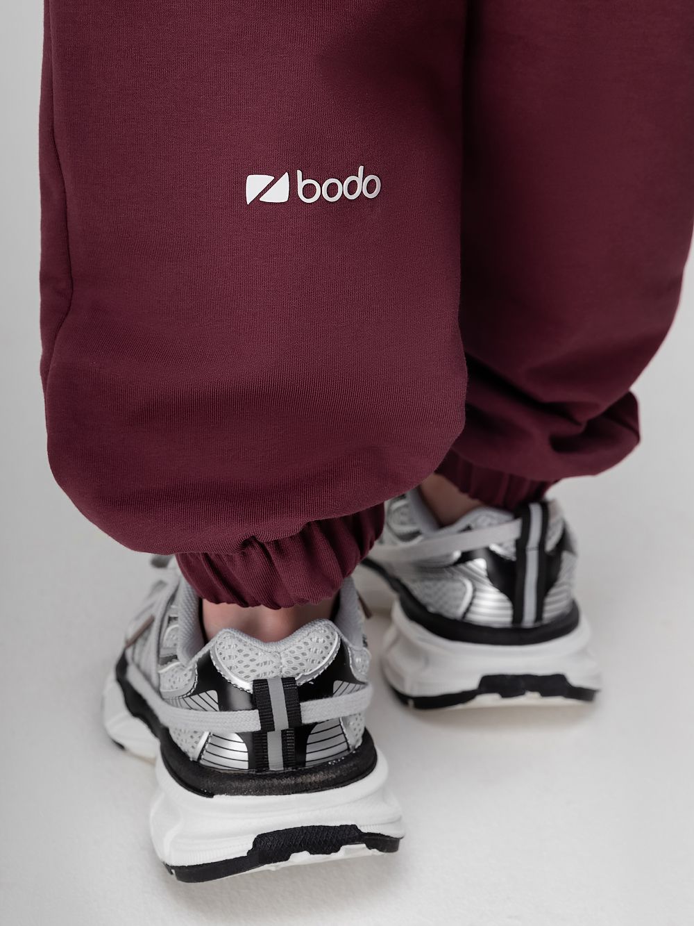 Костюм с толстовкой на молнии - фото 14