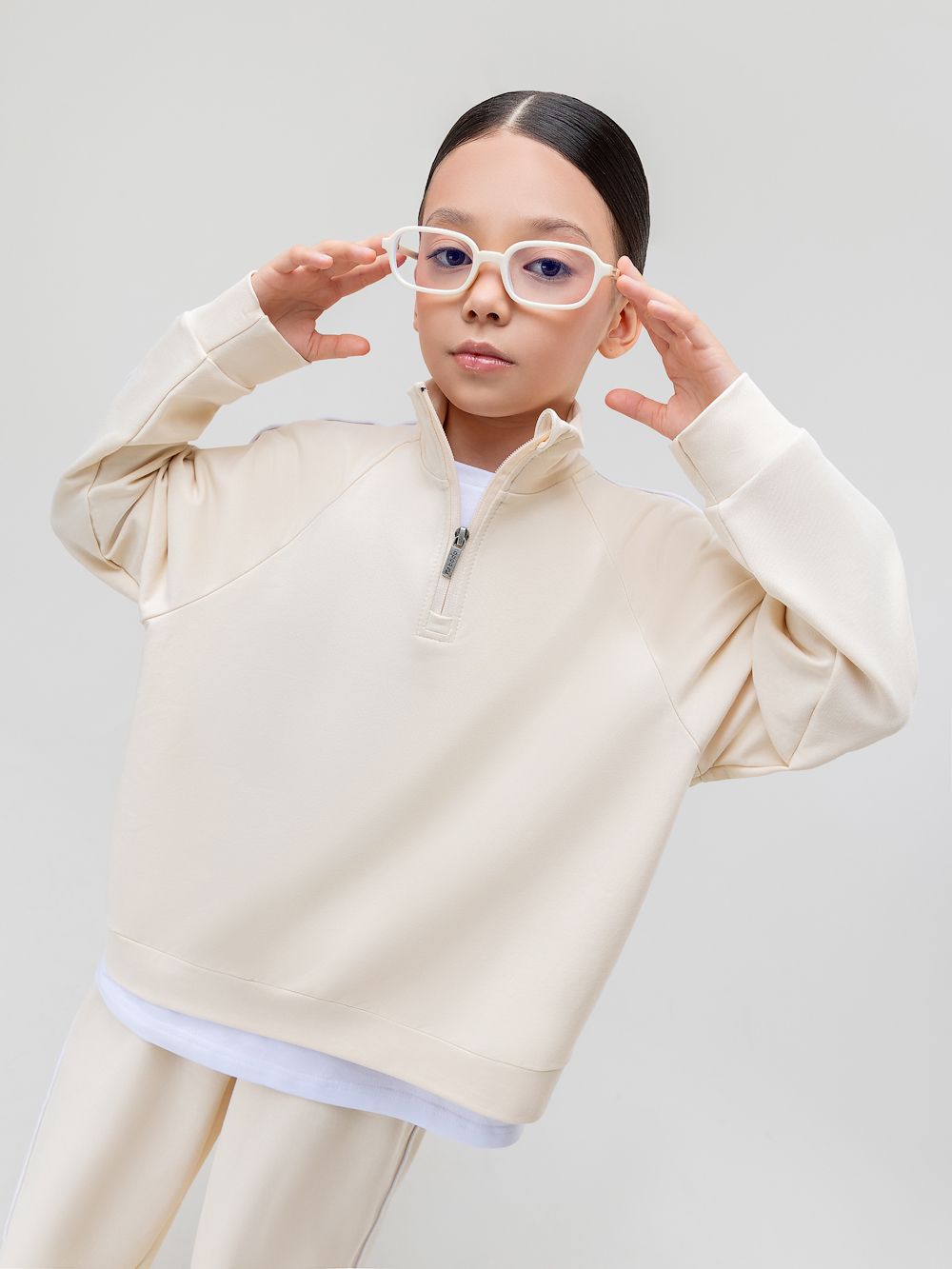 Костюм с декоративным кантом - фото 4