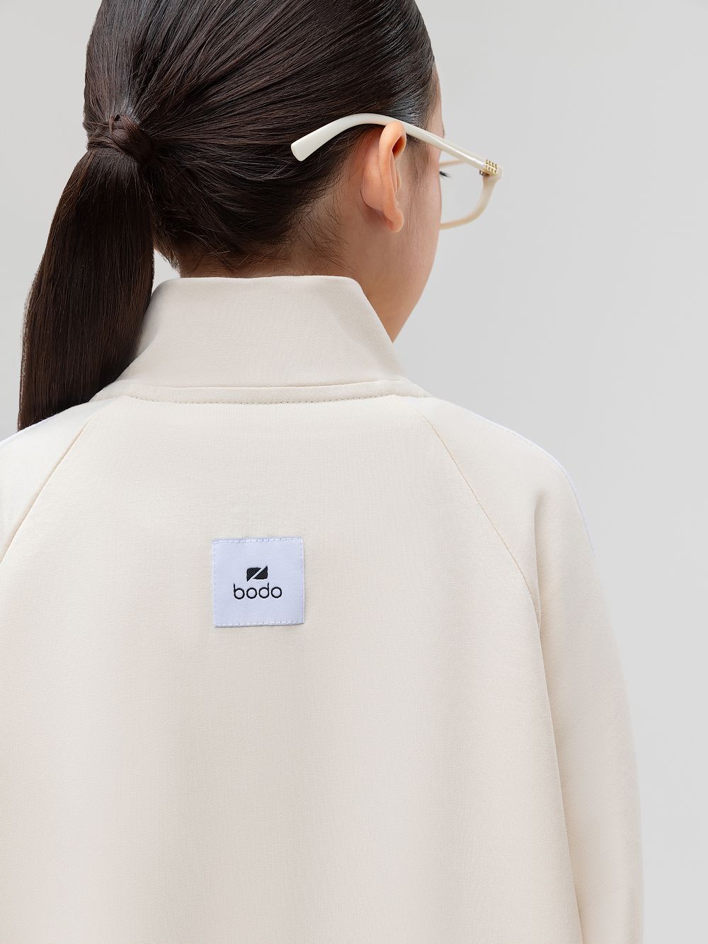 Костюм с декоративным кантом - фото 10