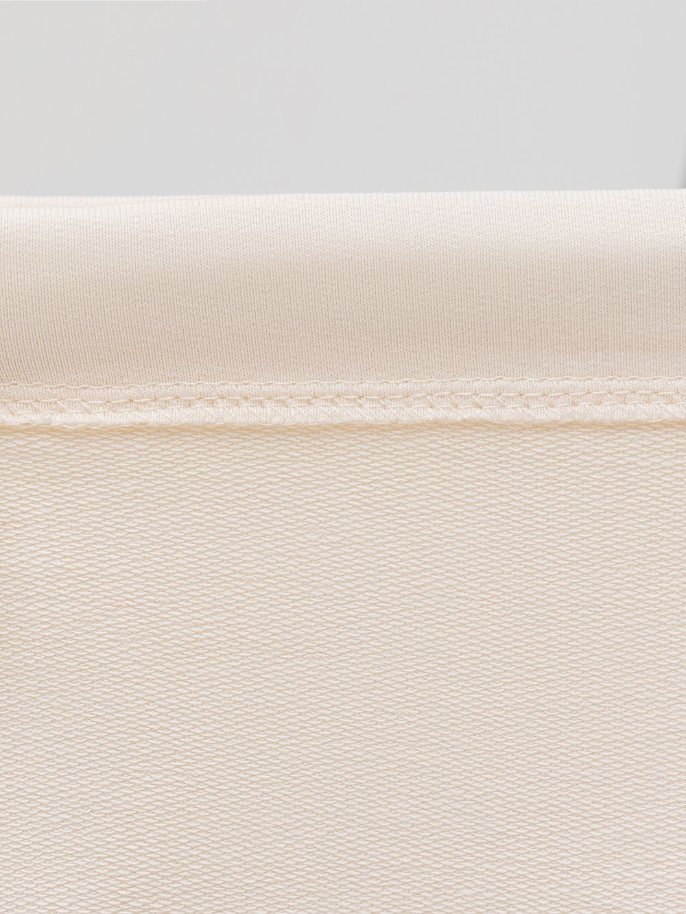 Костюм с декоративным кантом - фото 11