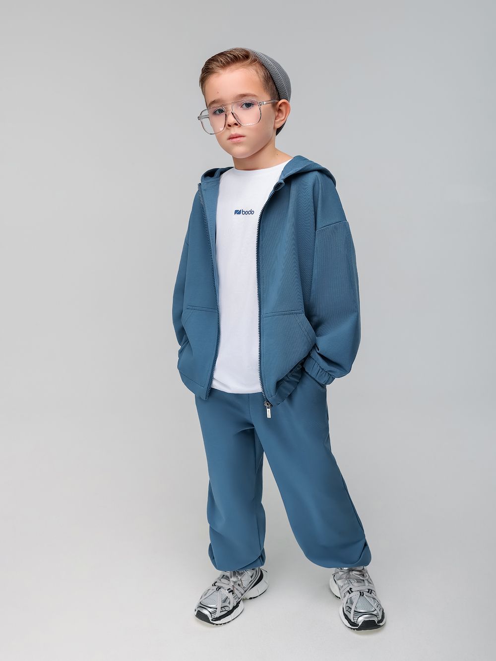 Костюм с толстовкой на молнии - фото 1