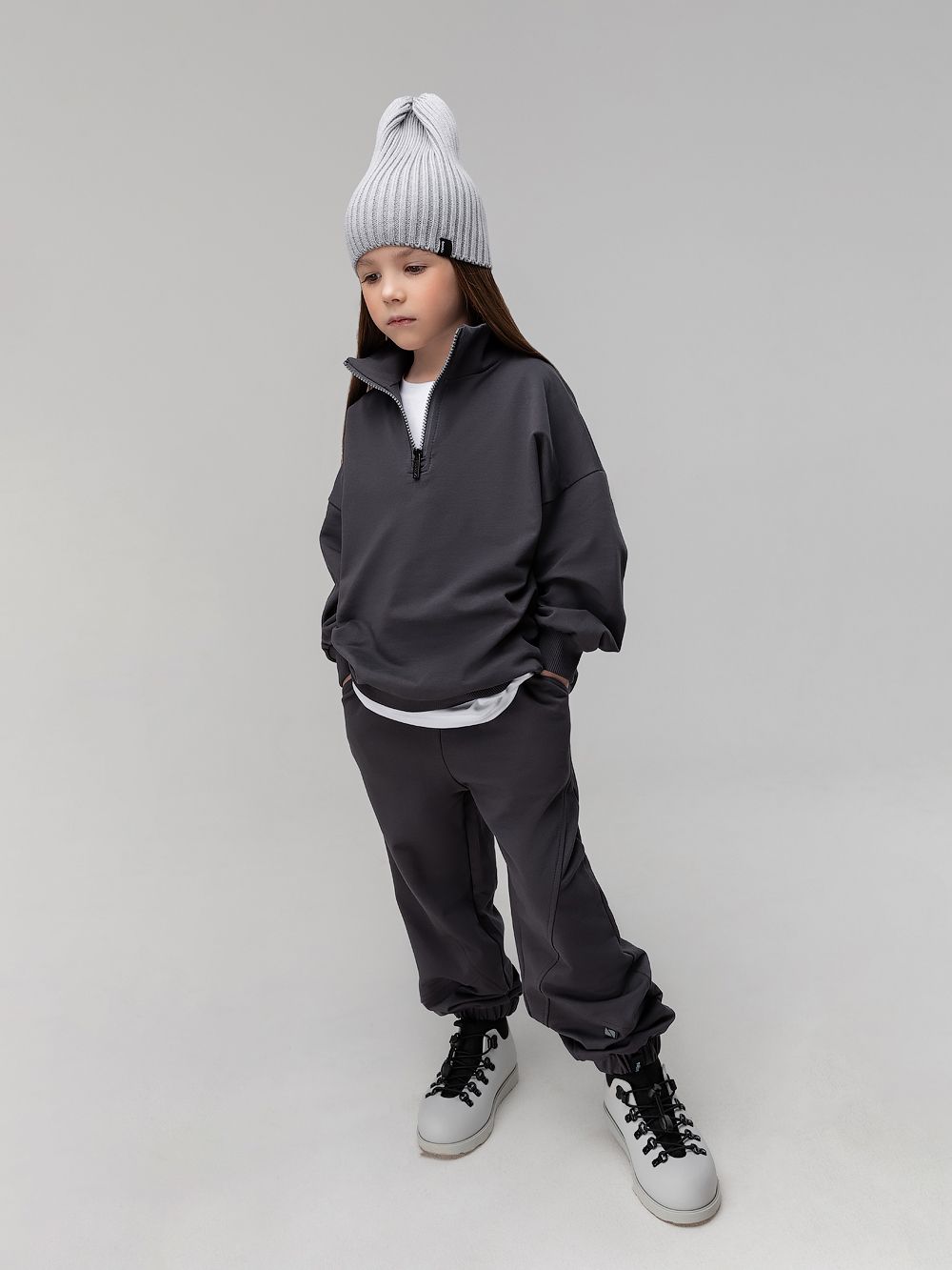 Костюм с толстовкой на короткой молнии - фото 4