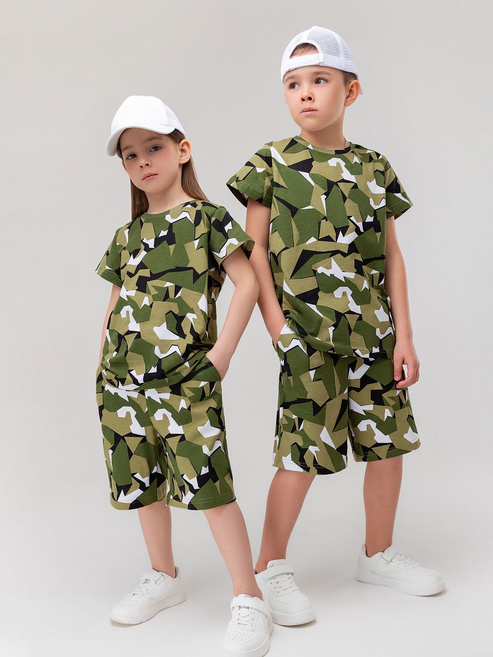 Костюм свободный с шортами - фото 1