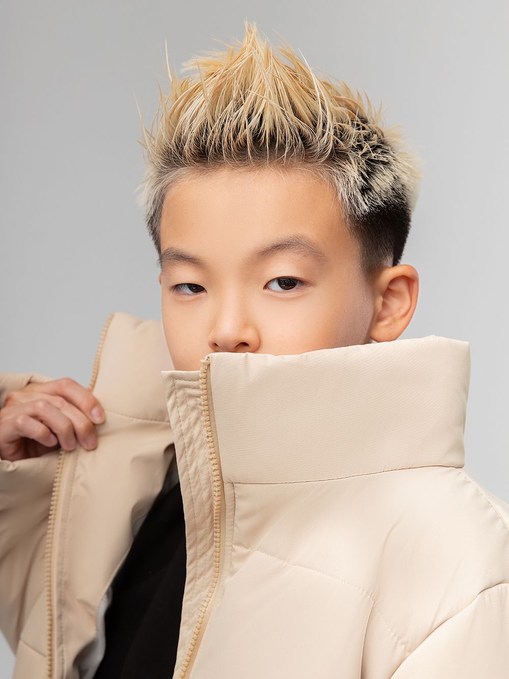 Куртка с воротником стойкой - фото 9