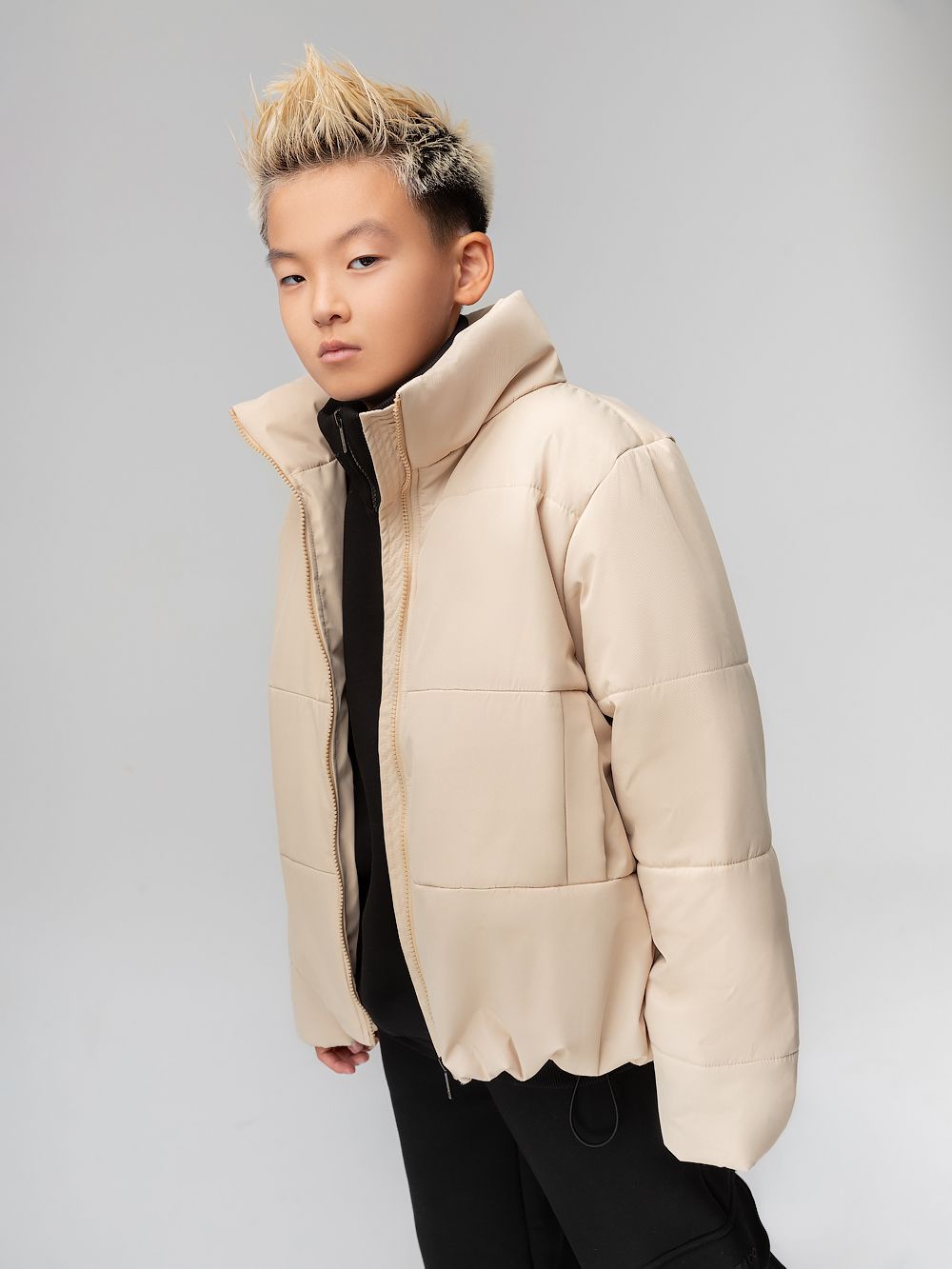 Куртка с воротником стойкой - фото 10