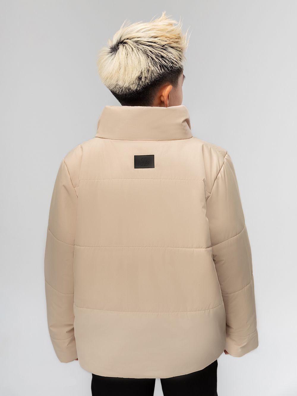 Куртка с воротником стойкой - фото 13