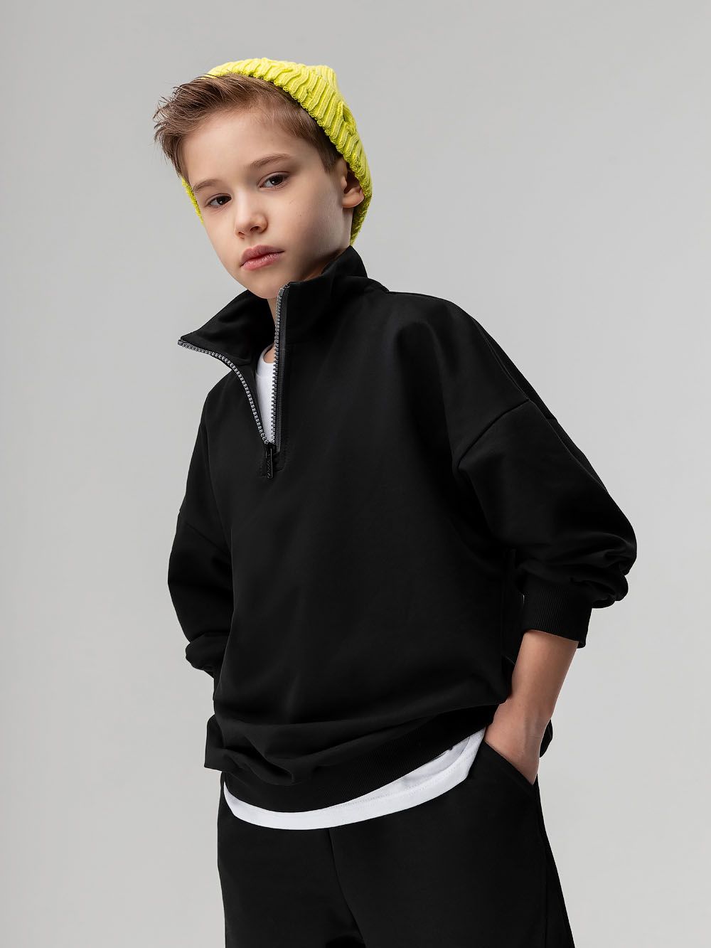 Костюм с толстовкой на короткой молнии - фото 3