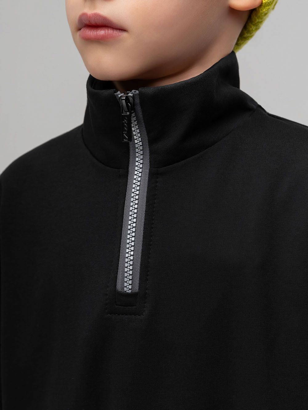 Костюм с толстовкой на короткой молнии - фото 4