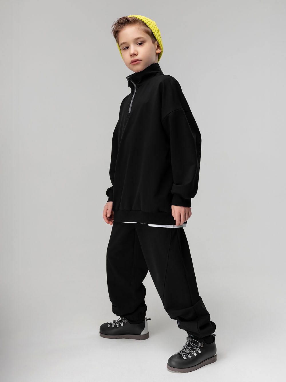 Костюм с толстовкой на короткой молнии - фото 5