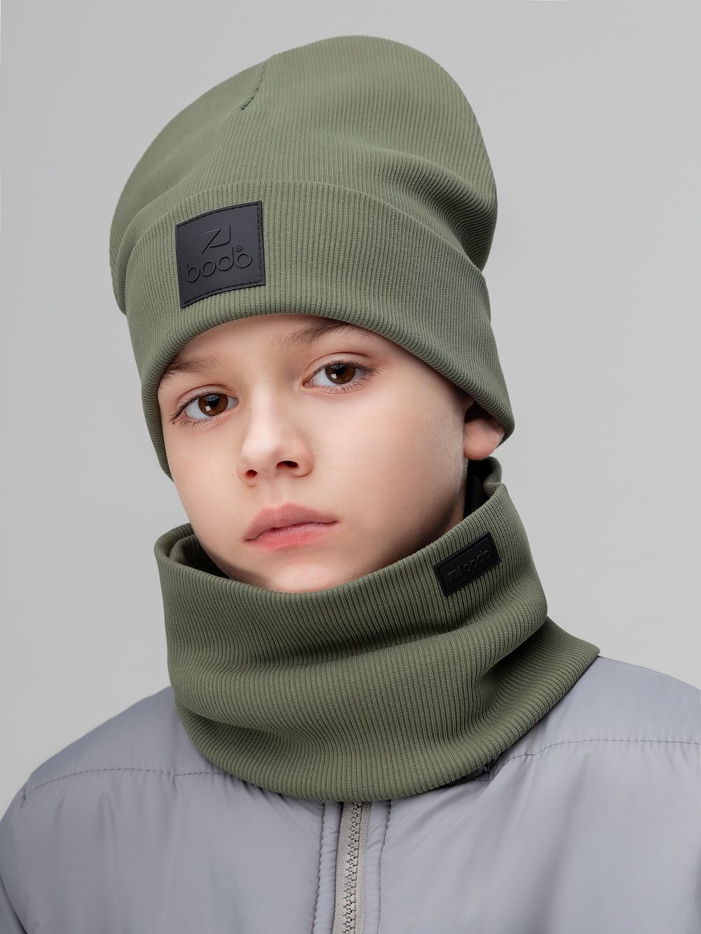 Комплект (шапка, снуд) с ПВХ нашивкой - фото 1