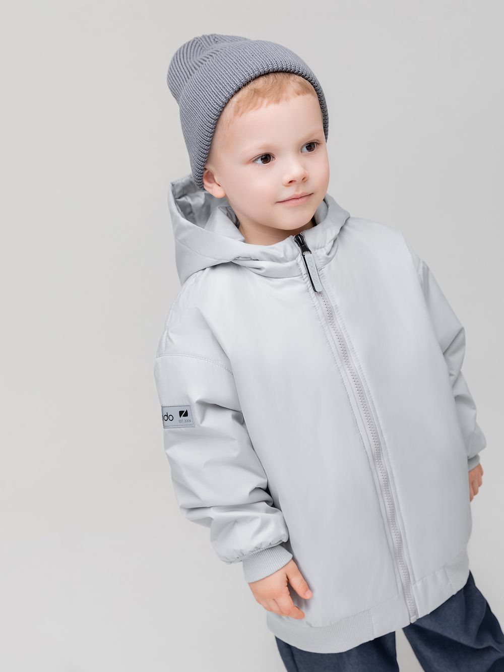 Бомбер с капюшоном - фото 6