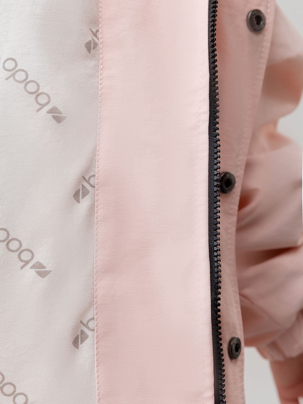 Ветровка с воротником стойкой - фото 11