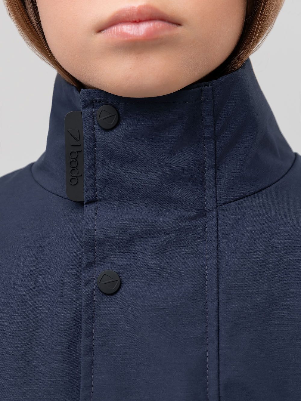 Ветровка с воротником стойкой - фото 4