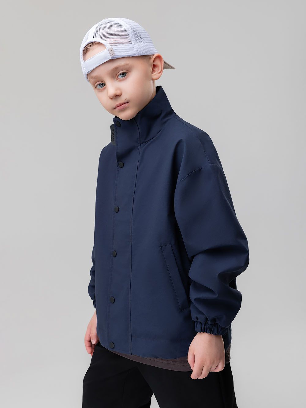 Ветровка с воротником стойкой - фото 7