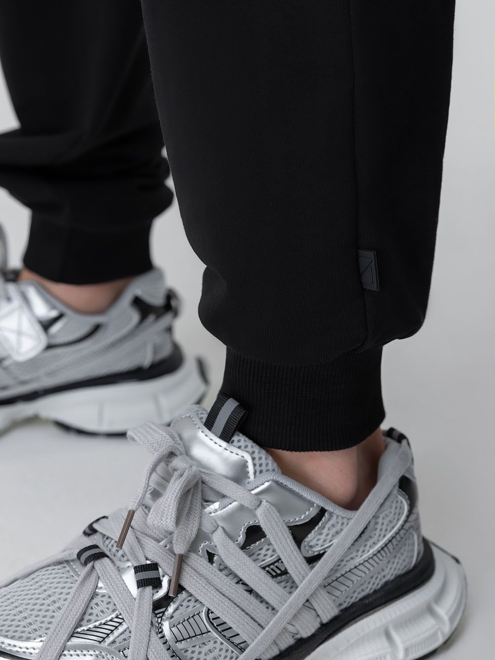 Костюм с бомбером - фото 11