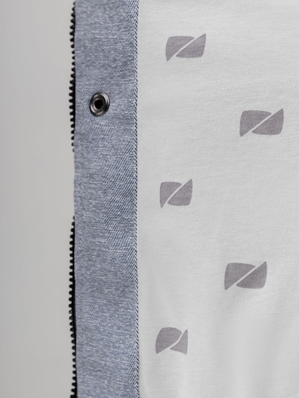 Куртка с накладными карманами - фото 12