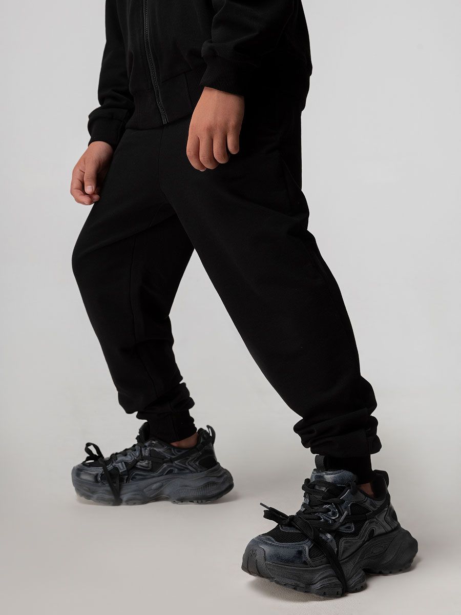 Костюм с бомбером на молнии - фото 5