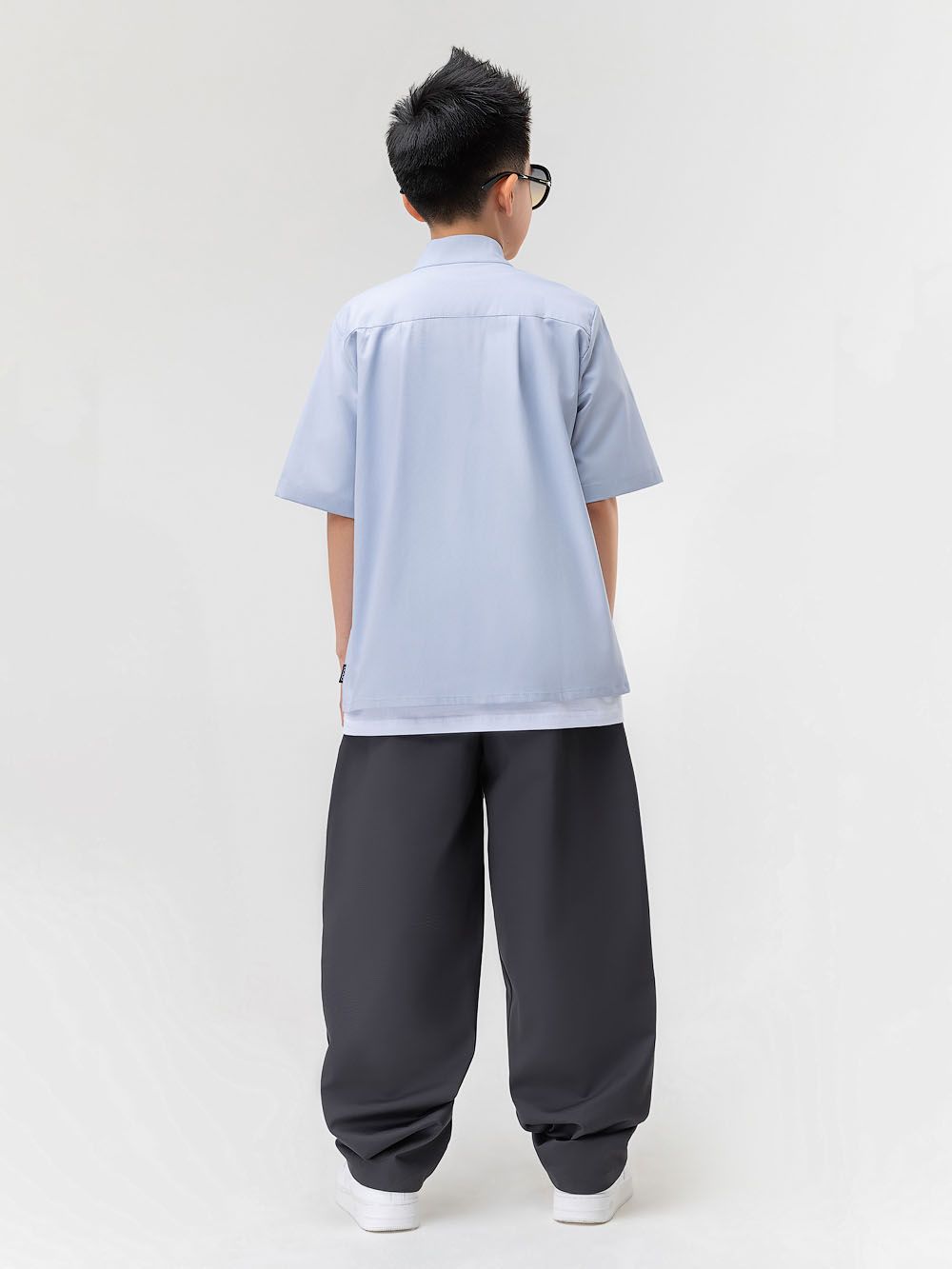 Брюки с декоративными клапанами - фото 7