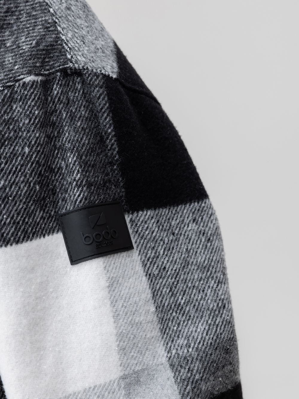 Толстовка - бомбер в клетку - фото 8