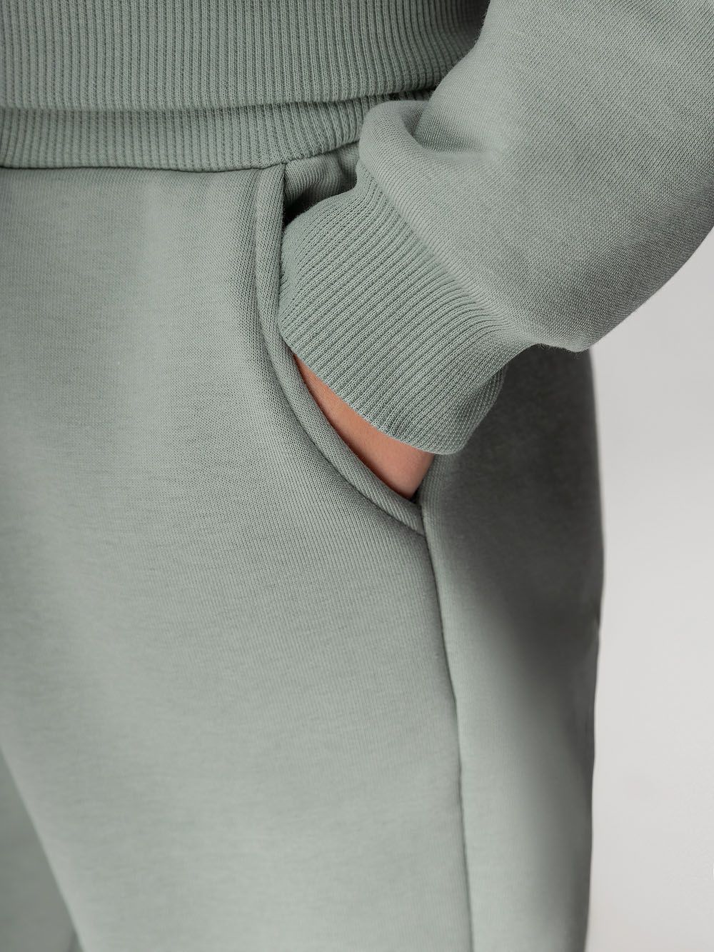 Костюм с водолазкой теплый - фото 9