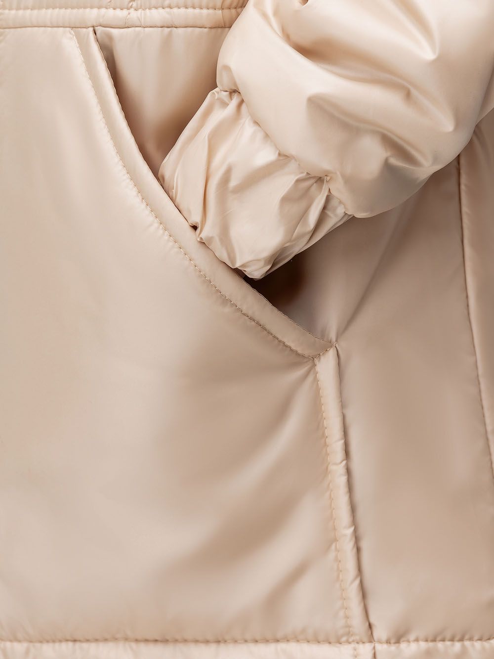 Куртка с капюшоном - фото 4