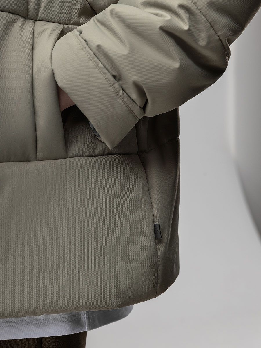 Куртка с воротником стойкой - фото 11