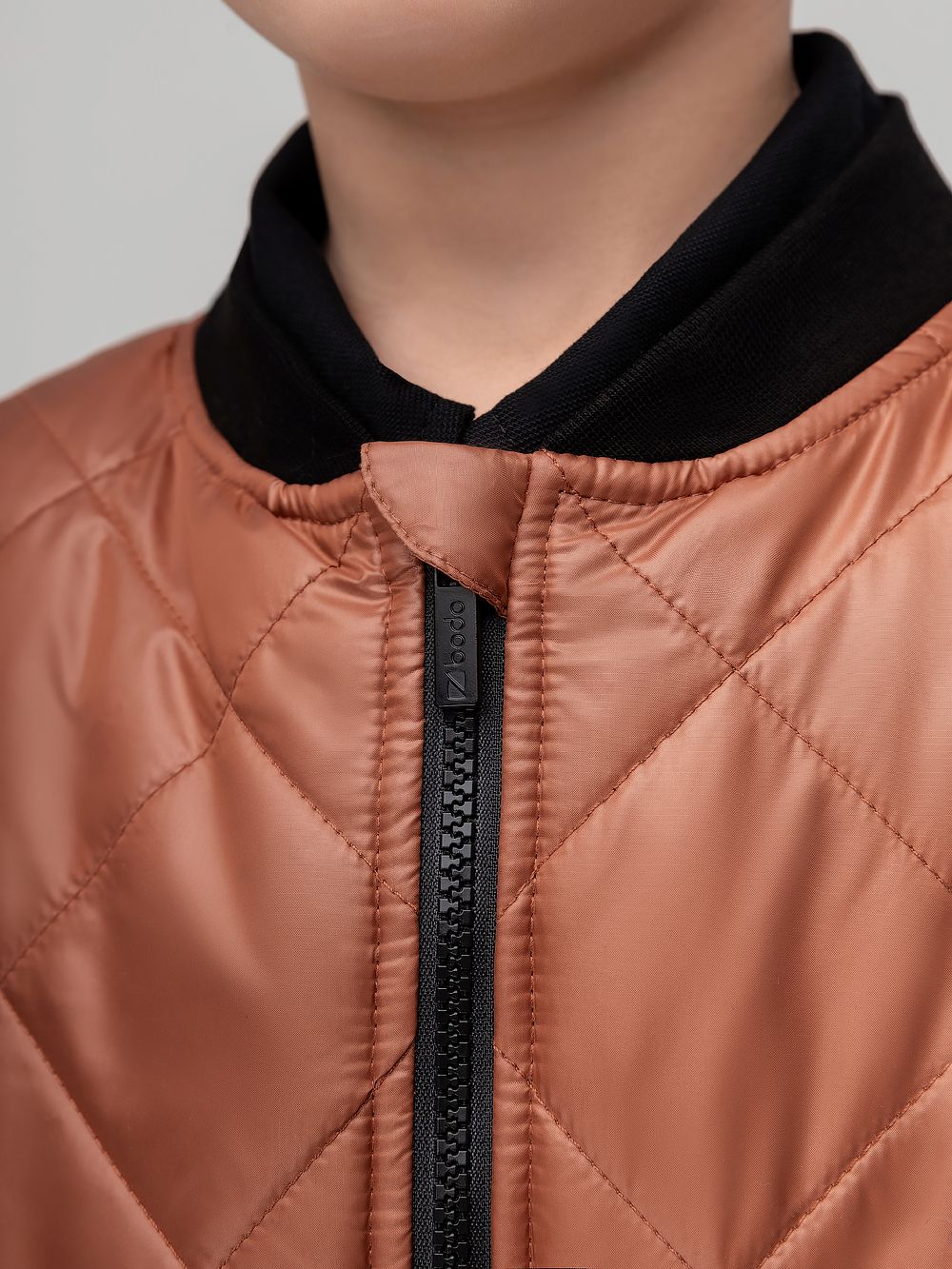 Стеганный бомбер - фото 6