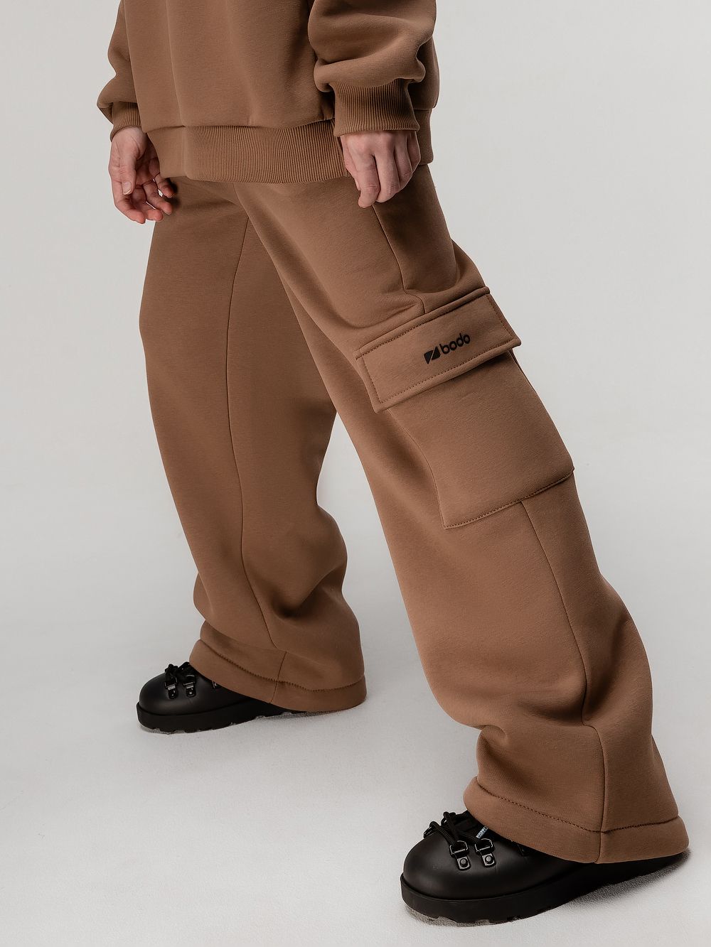 Костюм на полузамке с начёсом - фото 6