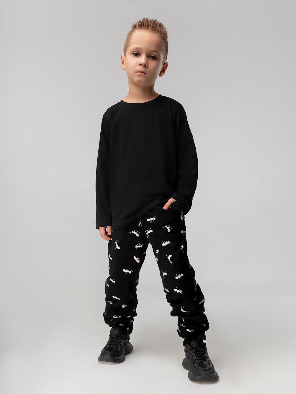 Брюки - джогерры с набивкой Брюки - джогерры с набивкой - фото 1