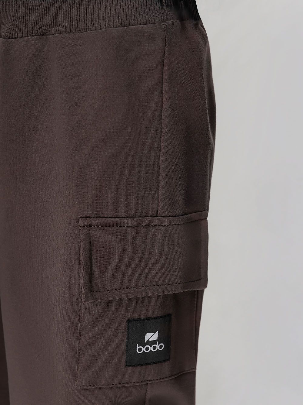 Шорты с накладными карманами - фото 5