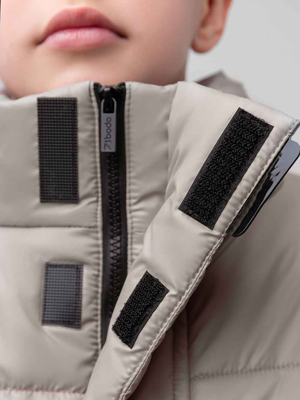 Жилет утеплённый с утяжкой - фото 10