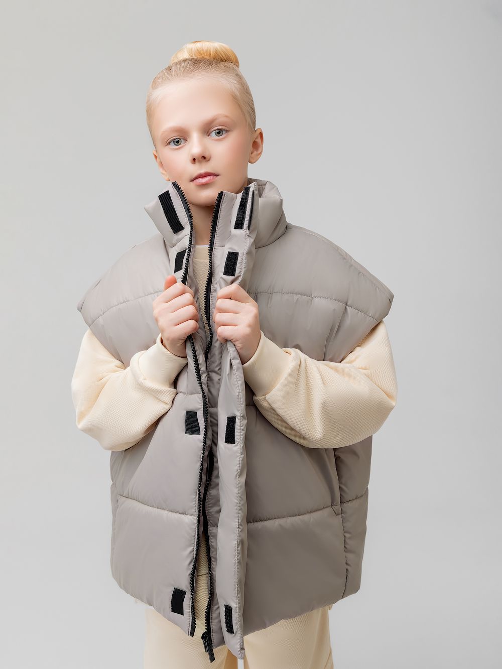 Жилет утеплённый с утяжкой - фото 2