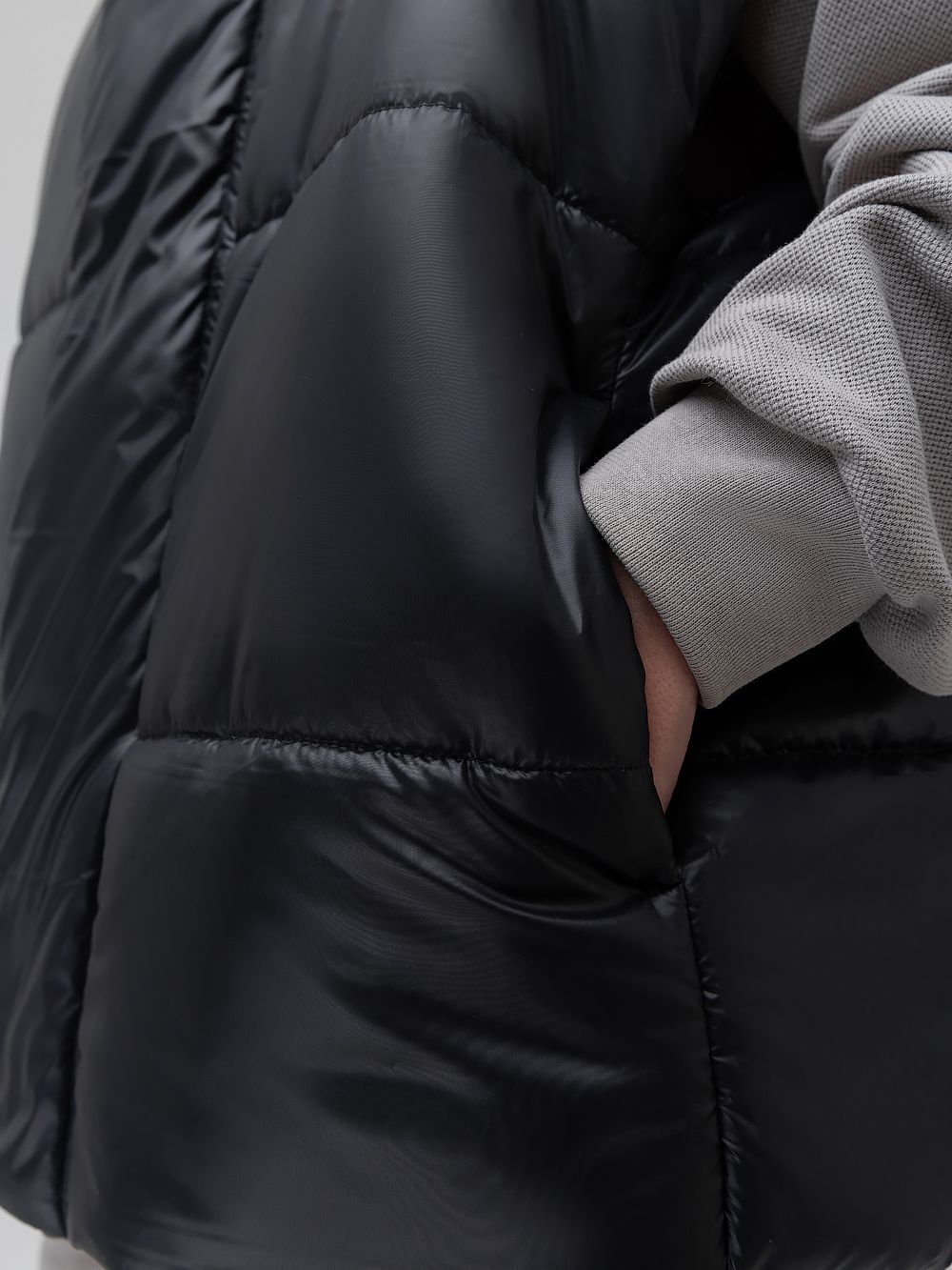 Жилет утеплённый с утяжкой - фото 8