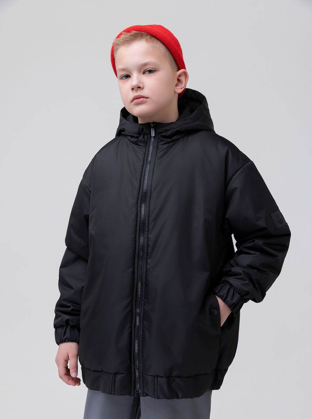 Бомбер с капюшоном - фото 1