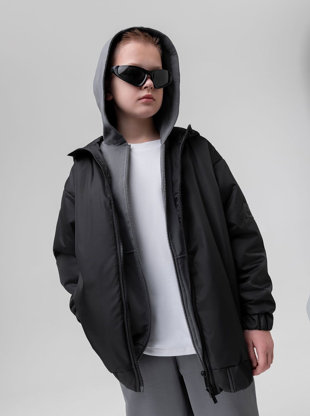 Бомбер с капюшоном - фото 10