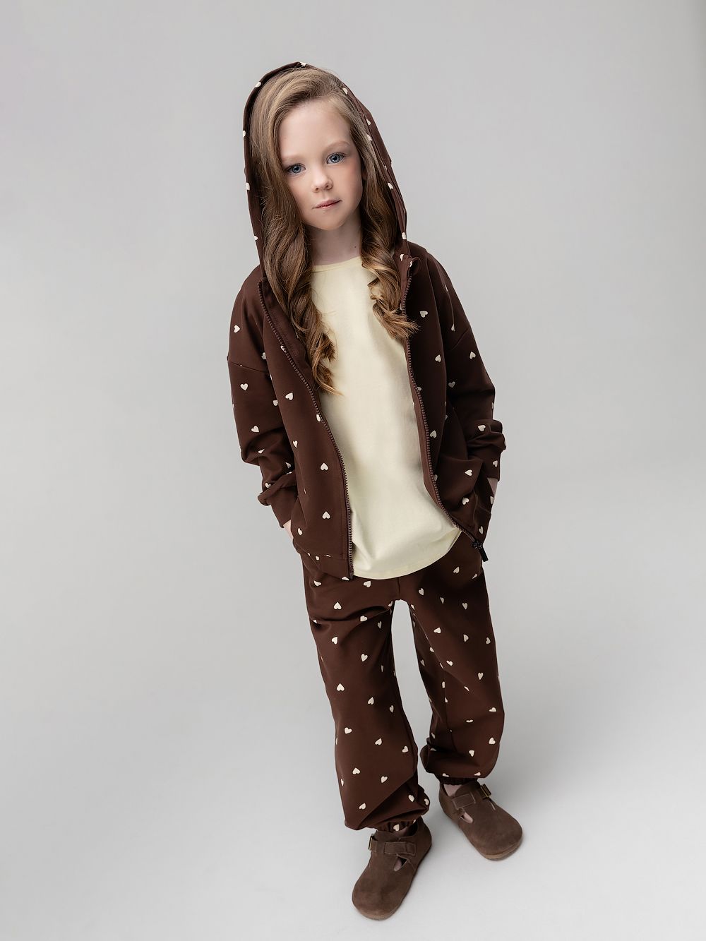 Костюм на молнии с сердечками - фото 2