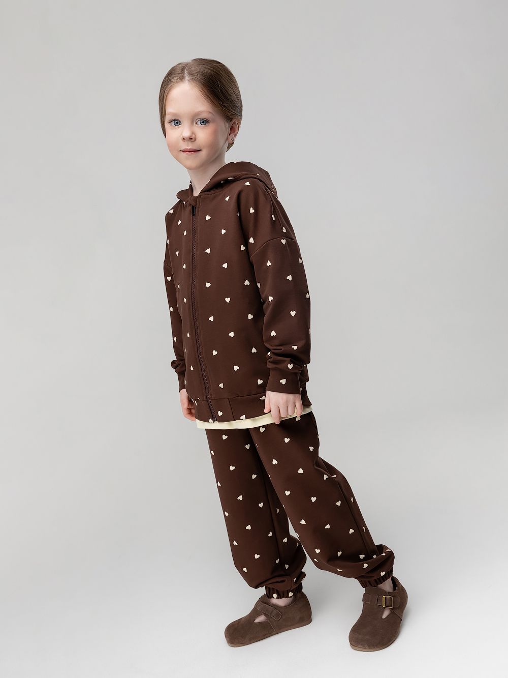 Костюм на молнии с сердечками - фото 8