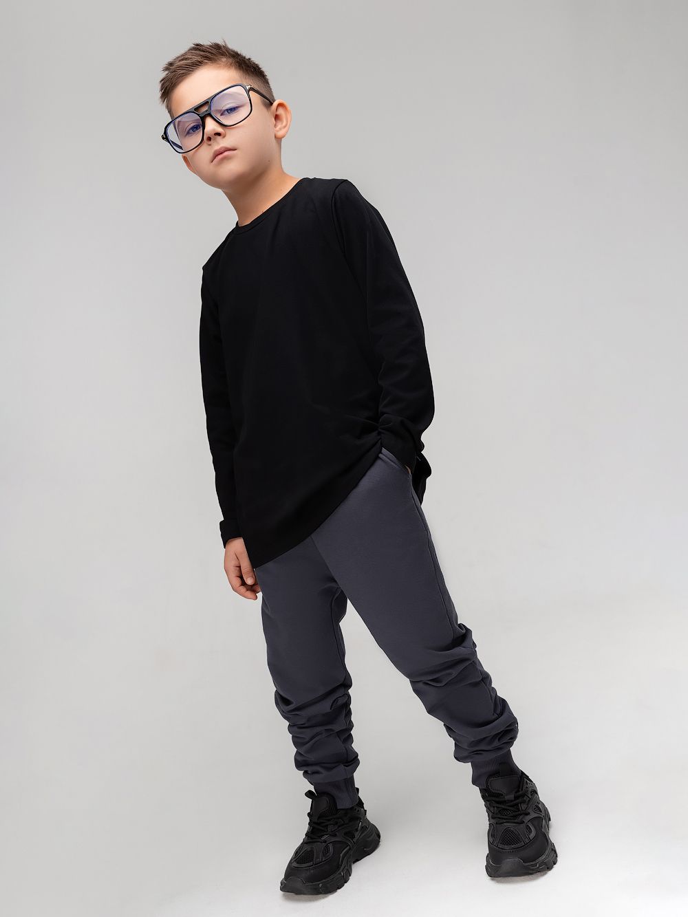 Брюки с манжетами внизу - фото 3