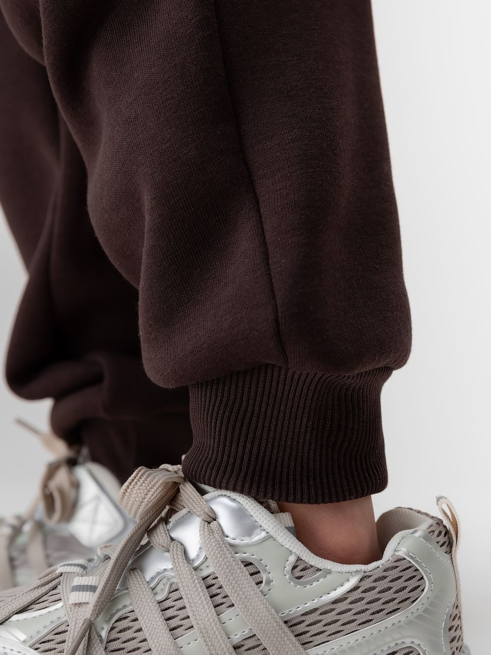 Костюм на полузамке с начёсом - фото 8