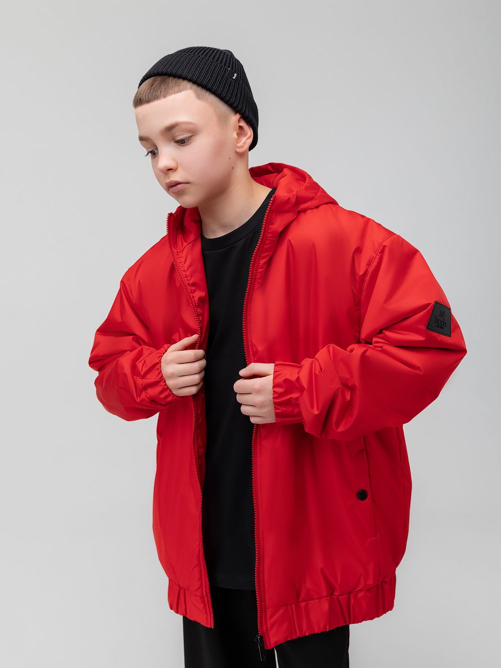 Бомбер с капюшоном - фото 1