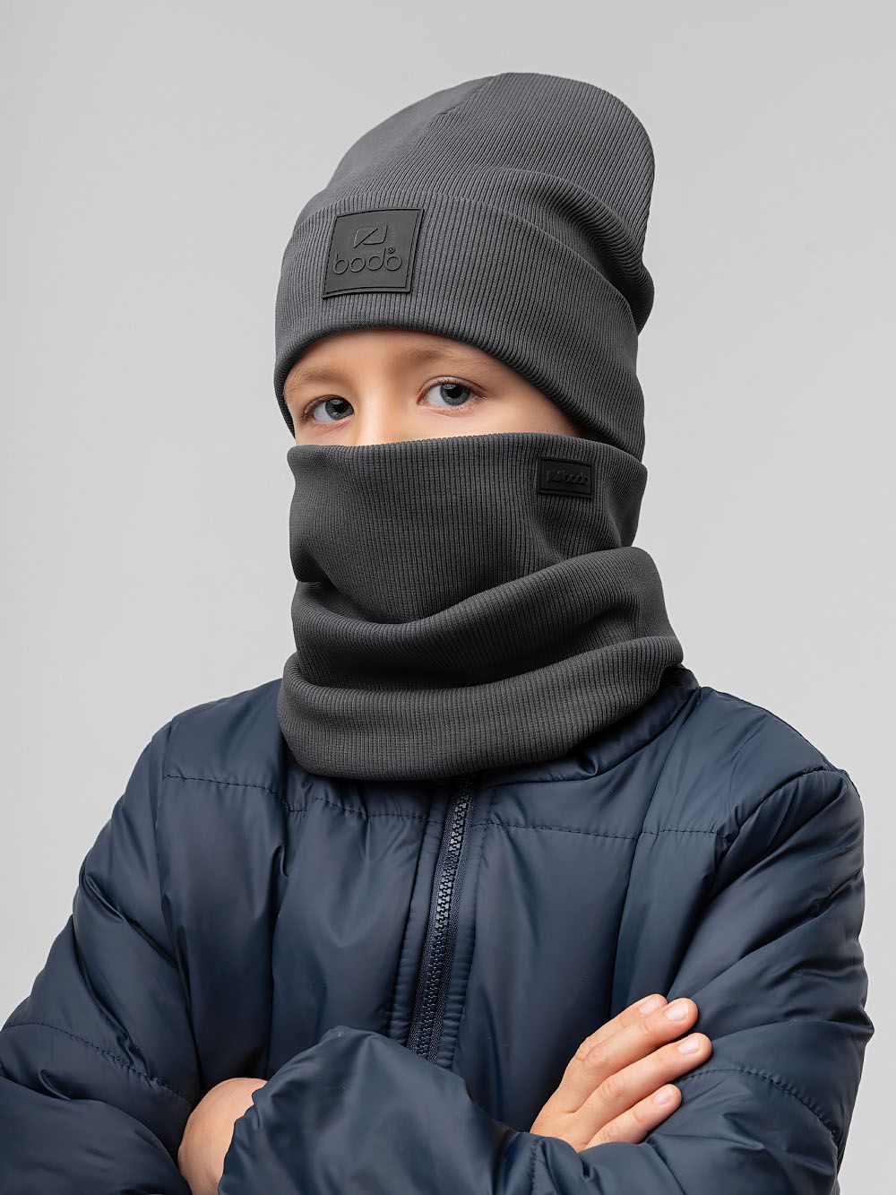 Комплект (шапка, снуд) с ПВХ нашивкой - фото 2