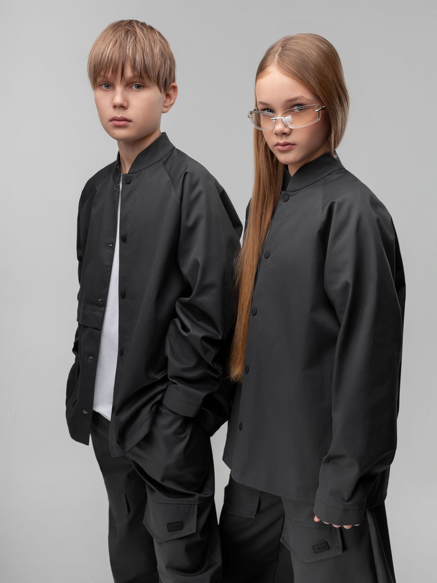 Костюм из ткани саржевого переплетения - фото 2