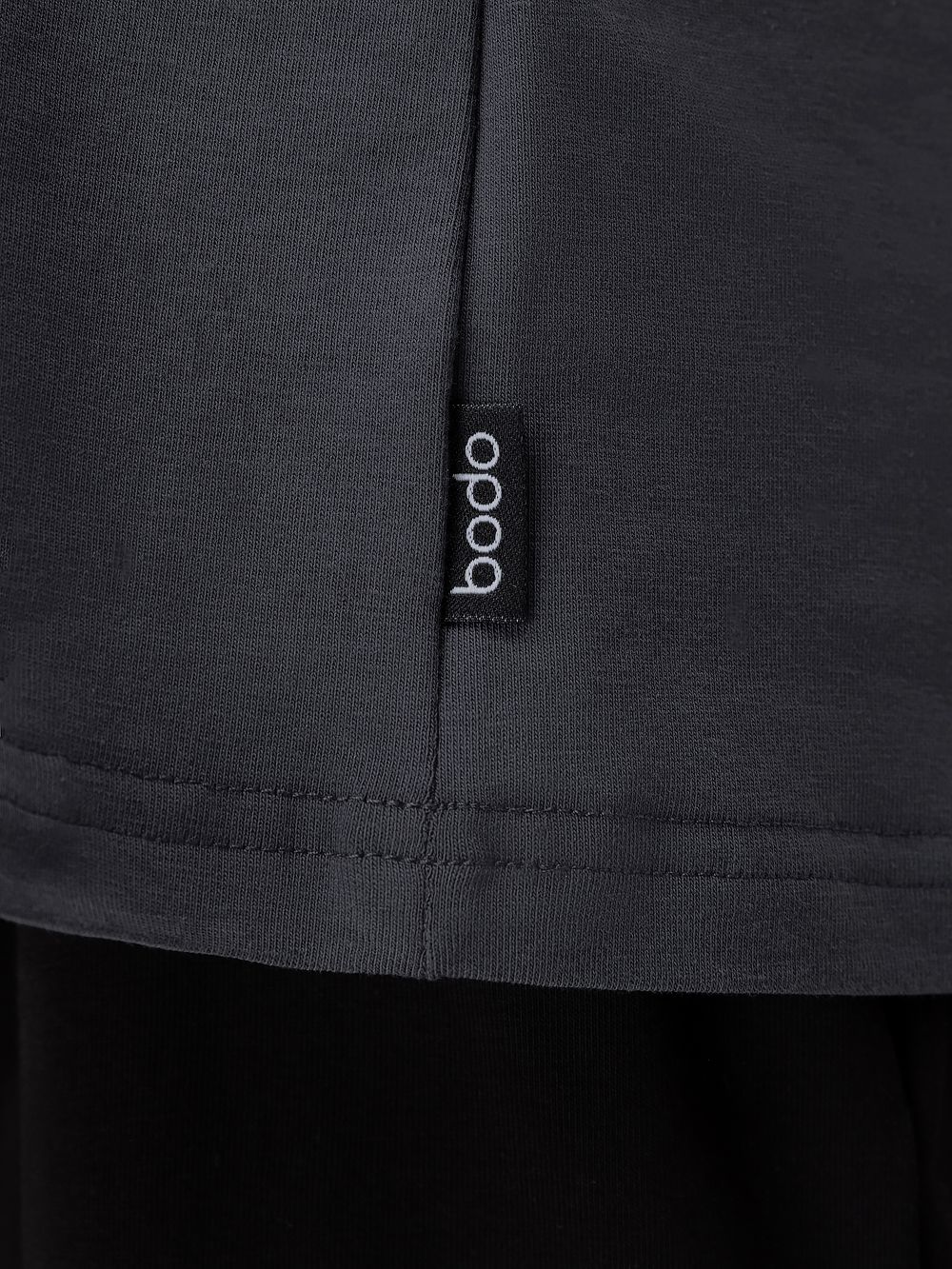 Футболка со спущенным плечом - фото 4