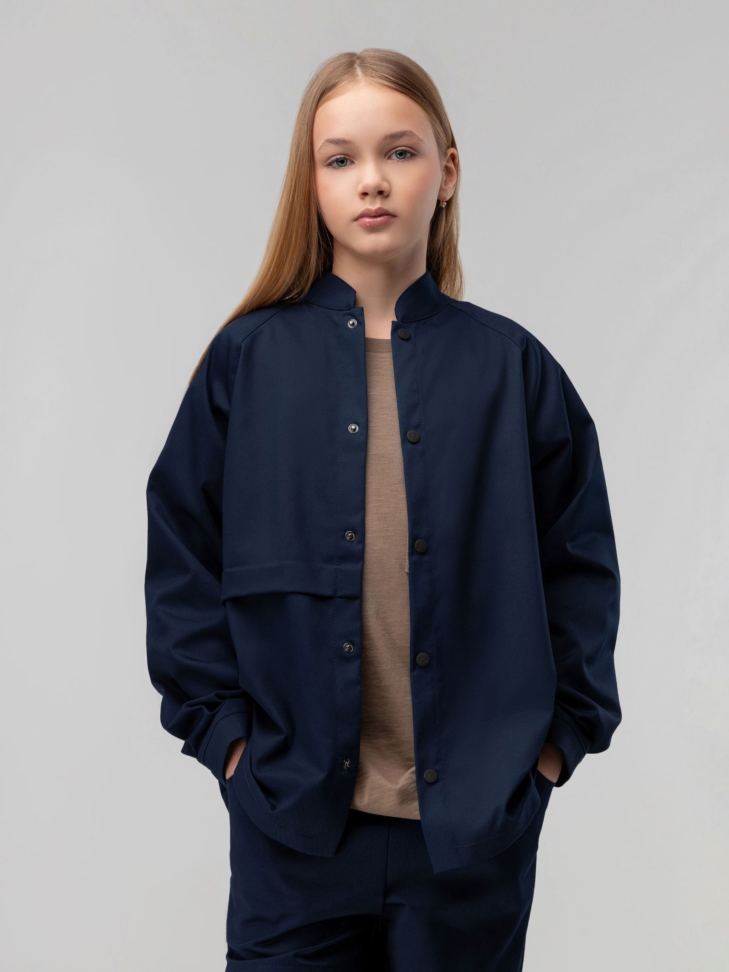 Костюм из ткани саржевого переплетения - фото 4